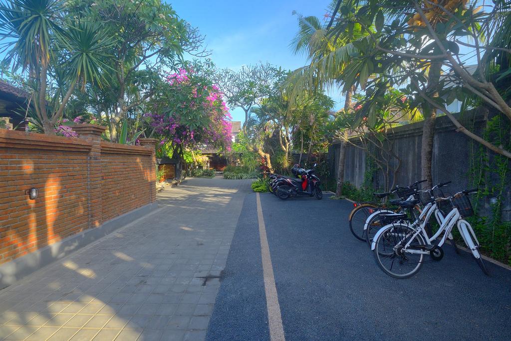 Tirta Ening Agung Hotel Sanur  Exterior photo