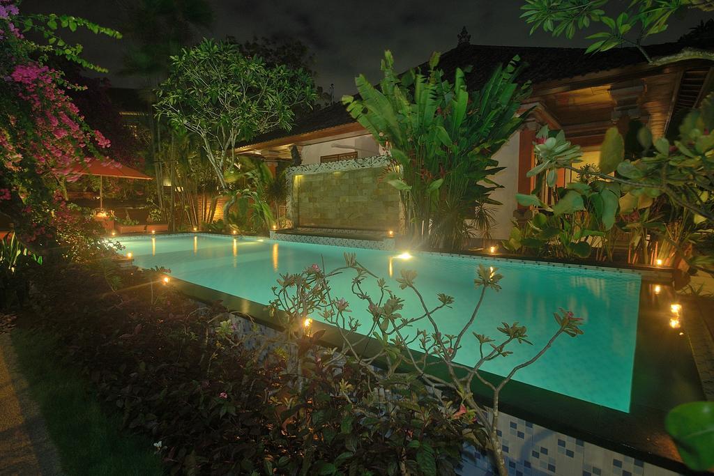 Tirta Ening Agung Hotel Sanur  Exterior photo